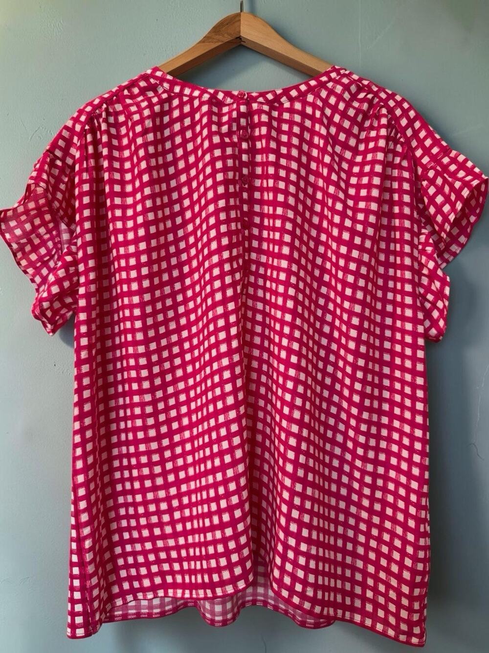 Ann Taylor Women's Short Sleeve Checkered Pink Blouse Top Size XL Versatile